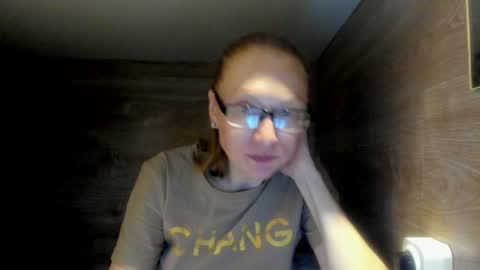 lucky_licky20 online show from January 24, 2025, 4:05 am