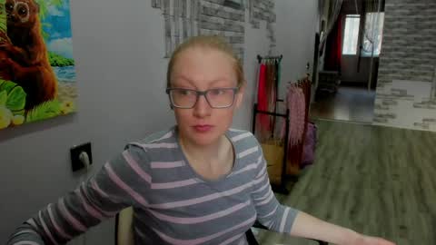 Snapshot of lucky_licky20 chatting on April 15, 2026, 1:34 am lucky_licky20 online show from April 15, 2026, 1:34 am