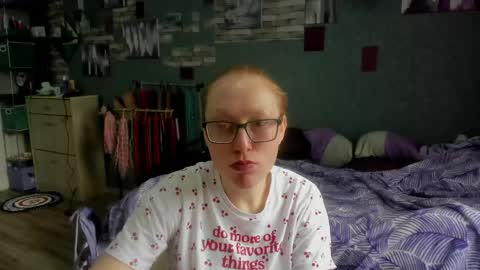 Snapshot of lucky_licky20 chatting on April 20, 2026, 1:52 am lucky_licky20 online show from April 20, 2026, 1:52 am