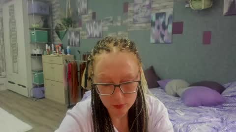 Snapshot of lucky_licky20 chatting on May 22, 2026, 3:24 am lucky_licky20 online show from May 22, 2026, 3:24 am