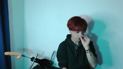 lucky_strickee online show from May 28, 2026, 4:43 am