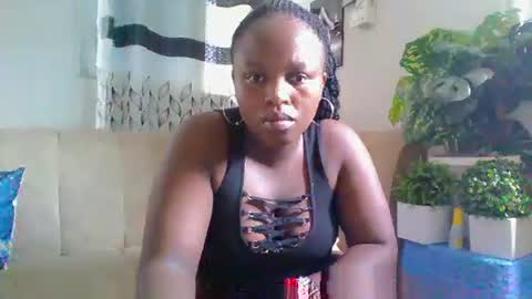 Snapshot of luckyawesome chatting on October 16, 2025, 6:03 am Crisiah online show from October 16, 2025, 6:03 am