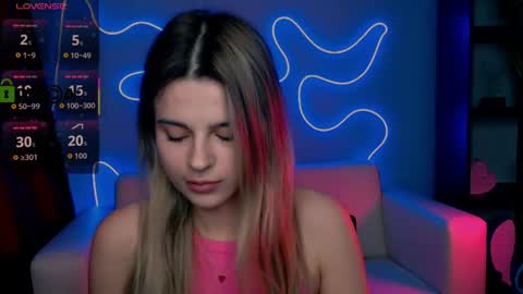 Snapshot of luckybabymeow chatting on May 6, 2026, 7:52 pm Mila Sweetheart online show from May 6, 2026, 7:52 pm