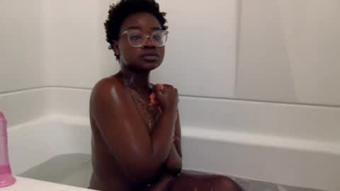 luckyclover4444 online show from August 7, 2026, 2:41 pm