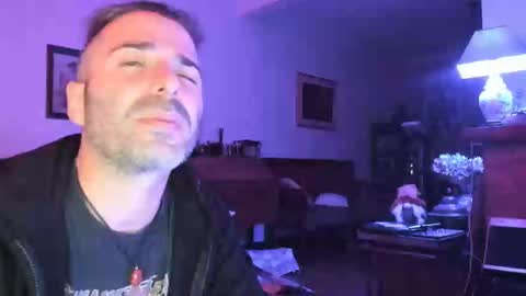 Lucky online show from December 18, 2024, 2:32 am
