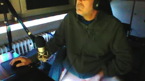 Snapshot of luckyfreak1 chatting on April 18, 2026, 7:58 pm call me Stefan online show from April 18, 2026, 7:58 pm