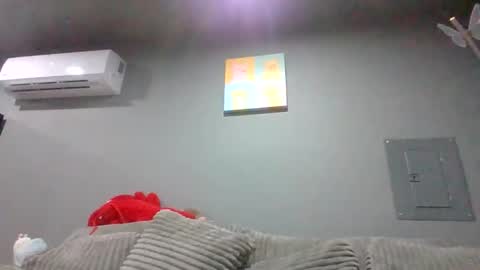 luckygirl96 online show from October 31, 2025, 11:39 pm