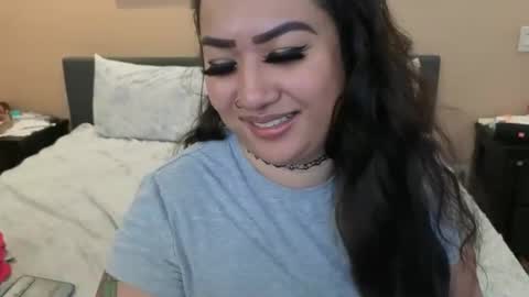 luckylee1992 online show from May 6, 2026, 4:30 am