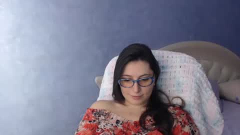 luckylinda23 online show from January 11, 2025, 8:43 pm