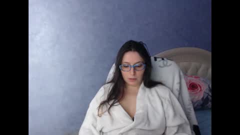 luckylinda23 online show from January 24, 2025, 1:47 pm