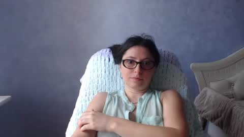 luckylinda23 online show from June 20, 2026, 9:12 am