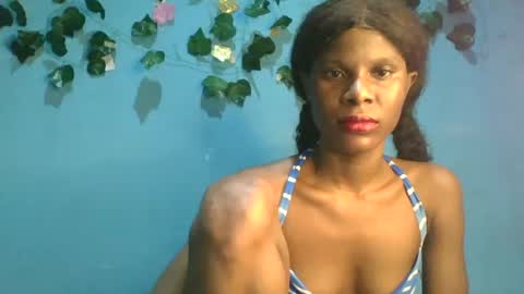 Gloria online show from November 2, 2025, 1:30 am