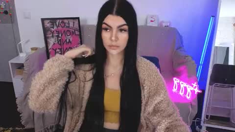 Monika online show from October 27, 2025, 10:19 am