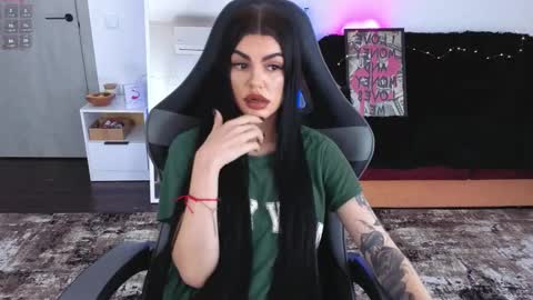 Monika online show from February 1, 2026, 1:09 pm