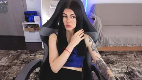 Monika online show from May 6, 2026, 6:52 am