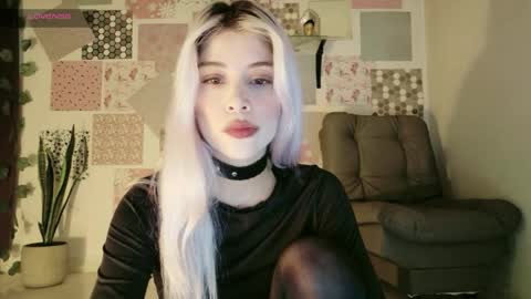 luckysapphire777 online show from May 10, 2026, 2:22 pm