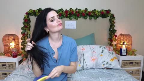 Lucy online show from January 15, 2025, 9:09 pm