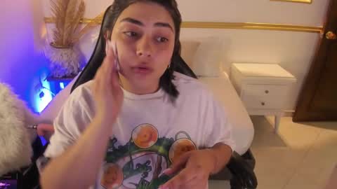 lucy online show from February 21, 2025, 8:18 am