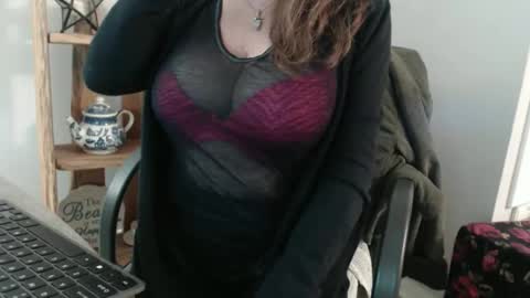 Snapshot of lucy_0000 chatting on January 10, 2026, 6:48 am lucy_0000 online show from January 10, 2026, 6:48 am