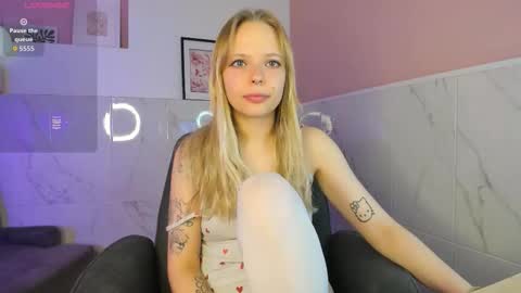 Lucy online show from November 21, 2025, 6:01 am