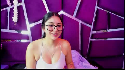 lucy_anal_ online show from March 8, 2026, 2:37 am