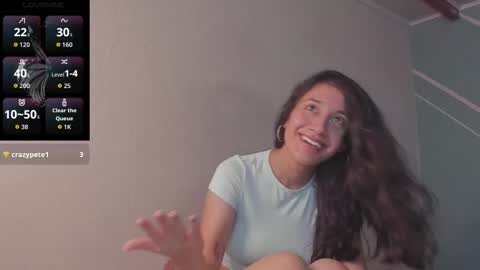 Snapshot of lucy_bluesea chatting on October 26, 2025, 1:44 am Lucy Herrera online show from October 26, 2025, 1:44 am