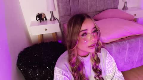 lucy online show from March 3, 2026, 3:45 am