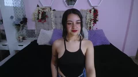 lucy_harris_ online show from March 7, 2025, 2:57 am