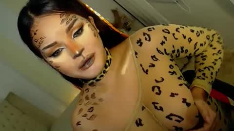    MONA    online show from January 5, 2025, 11:55 pm