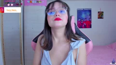 Snapshot of lucy_hess_ chatting on April 16, 2026, 9:15 pm Lucy online show from April 16, 2026, 9:15 pm