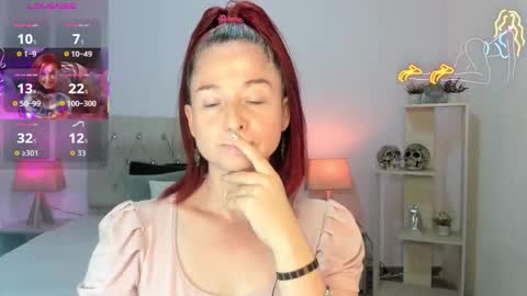 Snapshot of lucy_hot77 chatting on October 18, 2025, 10:32 pm Lucia online show from October 18, 2025, 10:32 pm