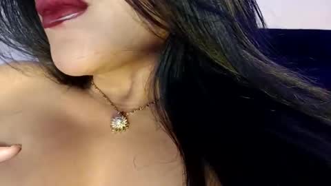 Snapshot of lucy_kanne chatting on January 25, 2025, 9:57 am Lucy online show from January 25, 2025, 9:57 am