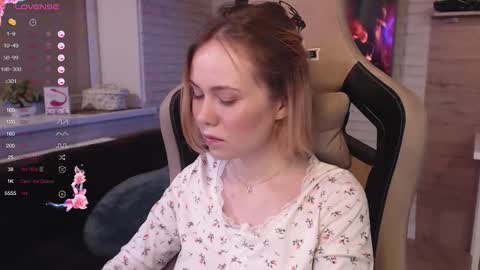 Lucy online show from October 9, 2025, 9:02 pm