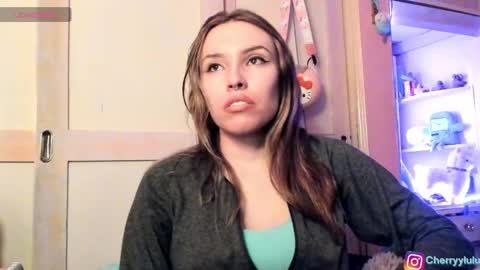 Snapshot of lucy_s3x chatting on March 12, 2025, 3:02 am Lulu online show from March 12, 2025, 3:02 am