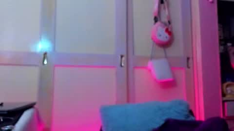 Snapshot of lucy_s3x chatting on October 11, 2025, 12:21 am Lulu online show from October 11, 2025, 12:21 am