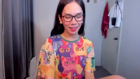 lucy_shane online show from October 12, 2025, 9:14 pm