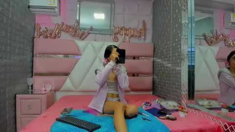 Lucy unlimit come back here  online show from November 29, 2025, 3:31 am