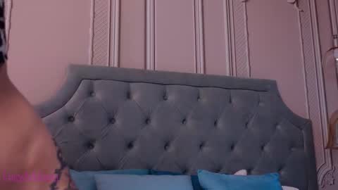 LucyAddison online show from November 21, 2025, 3:49 am