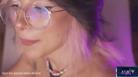 Snapshot of lucyallenx chatting on January 27, 2025, 9:44 pm Lucy Alien online show from January 27, 2025, 9:44 pm