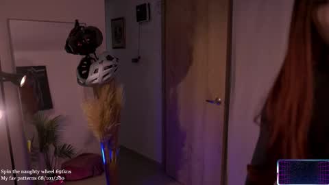 Snapshot of lucyallenx chatting on March 3, 2026, 1:50 pm Lucy Alien online show from March 3, 2026, 1:50 pm