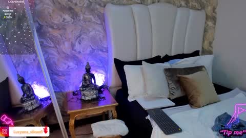 Lucyana Silva online show from January 15, 2025, 10:49 am