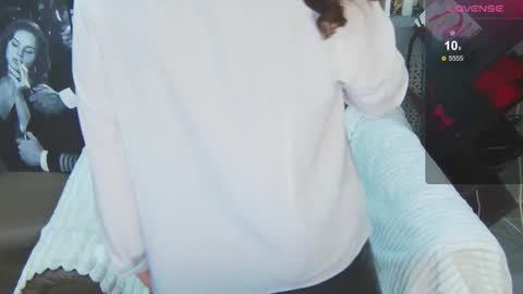 LucyBelli online show from November 13, 2025, 1:26 am