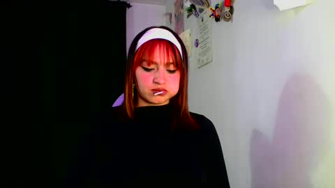 LUCIA  online show from February 7, 2025, 4:16 am