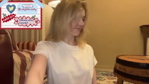 Snapshot of lucydelovely chatting on July 5, 2026, 11:23 pm Lucy online show from July 5, 2026, 11:23 pm