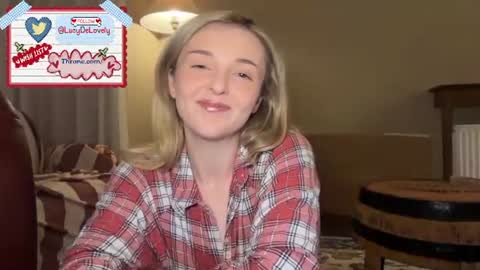 Snapshot of lucydelovely chatting on August 2, 2026, 11:58 pm Lucy online show from August 2, 2026, 11:58 pm