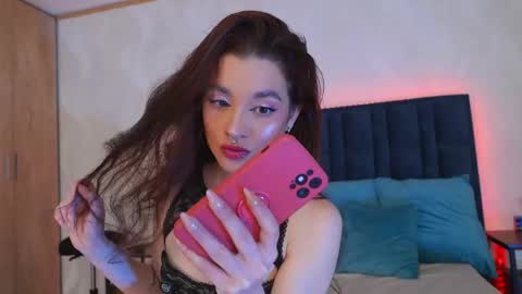 LucyDeLuca online show from May 4, 2026, 4:30 am