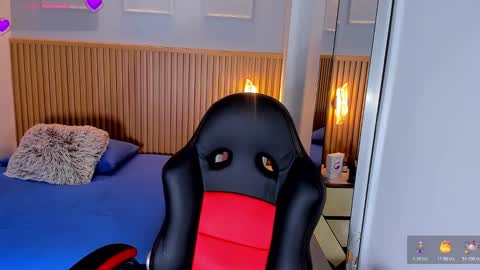 L U C Y  online show from October 22, 2025, 12:27 pm