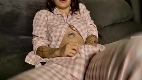 Snapshot of lucyrait chatting on October 11, 2025, 6:34 am Lucy online show from October 11, 2025, 6:34 am