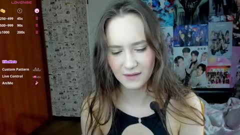 Lucy Rose online show from October 24, 2025, 5:04 am