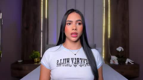 Lucy online show from September 27, 2025, 1:27 pm